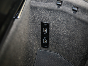 2017GLE 400 4MATIC п؅^