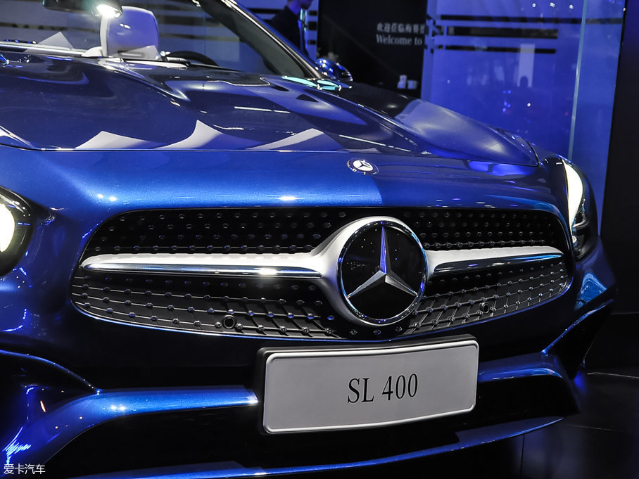 2017��YSL SL 400