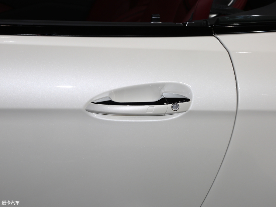 2017YSL SL 400 Passion Edition