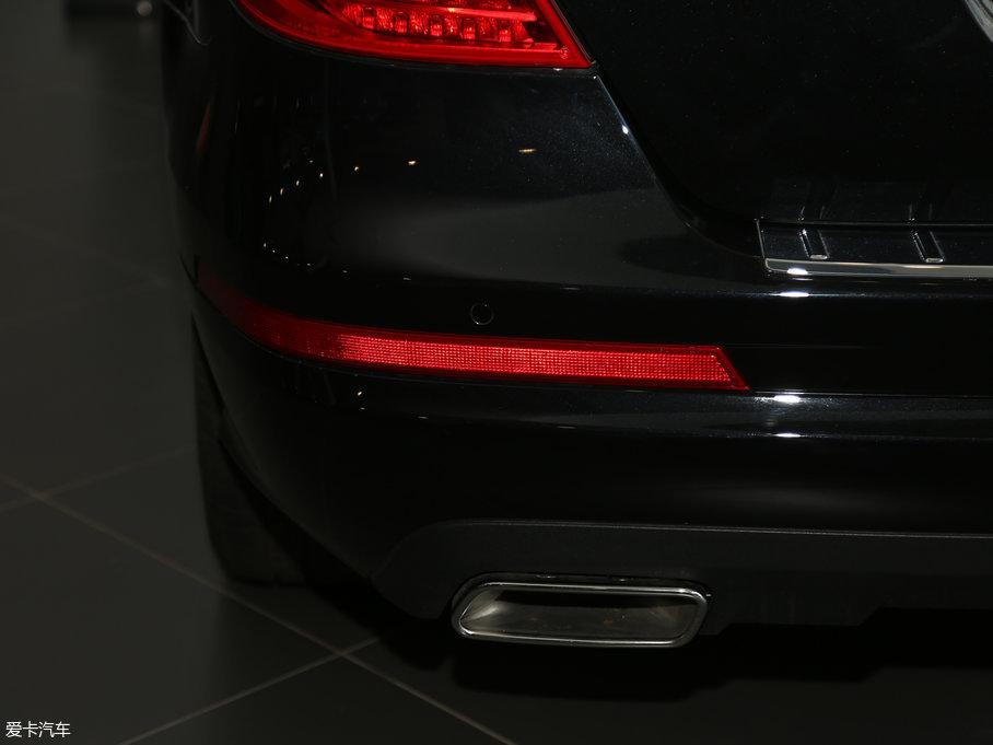 2017YR R 320 4MATIC Aذ