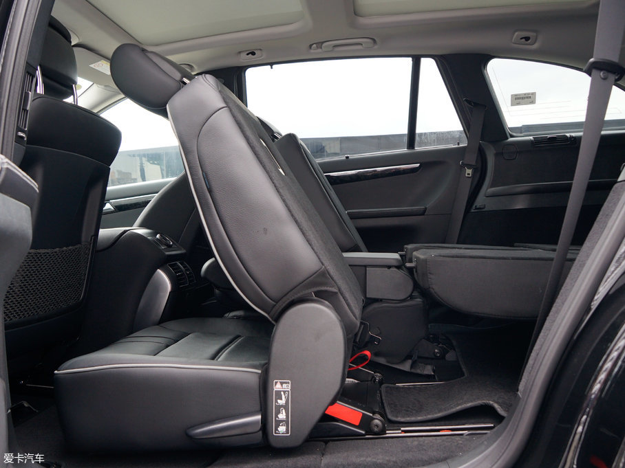 2017YR(j) R 320 4MATIC ̄(w)ذ