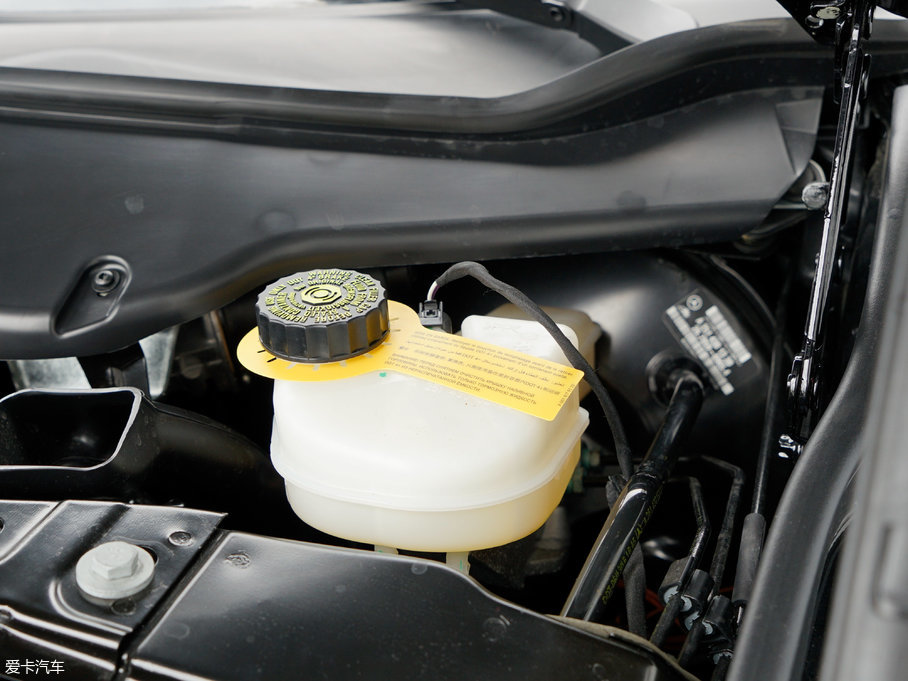 2017YR R 320 4MATIC ̄ذ