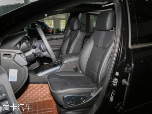 奔馳(進(jìn)口)2017款奔馳R級