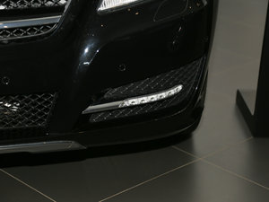 2017R 320 4MATIC Aذ ǰF