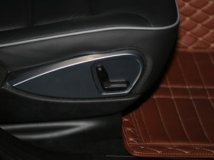 2017R 320 4MATIC Aذ g