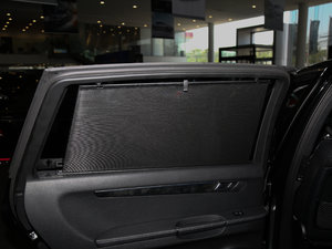 2017R 320 4MATIC Aذ g