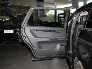 2017R 320 4MATIC Aذ ܇T