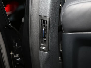 2017R 320 4MATIC Aذ g