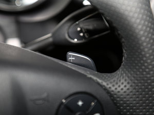 2017R 320 4MATIC Aذ п؅^