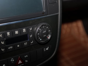 2017R 320 4MATIC Aذ п؅^(q)