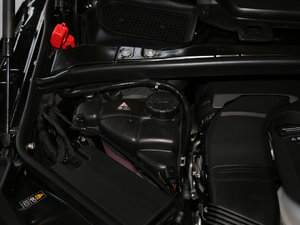 2017R 320 4MATIC Aذ 