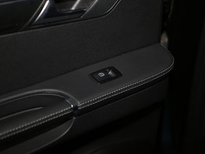 2017R 400 4MATIC ذ п؅^