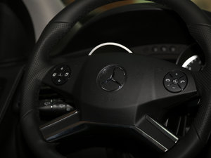 2017R 400 4MATIC ذ п؅^