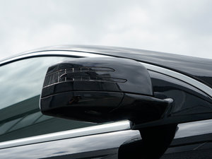 2017R 320 4MATIC ̄ذ ^