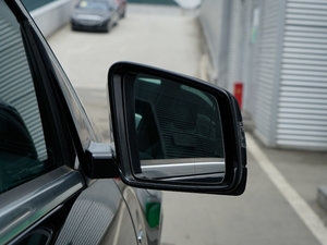 2017R 320 4MATIC ̄ذ ^