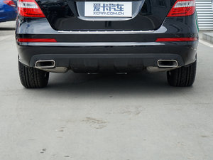 2017R 320 4MATIC ̄ذ Ś