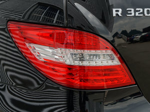 2017R 320 4MATIC ̄ذ ^