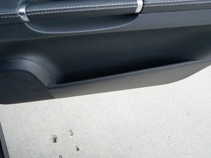 2017R 320 4MATIC ̄ذ g