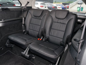 2017R 320 4MATIC ̄ذ g