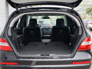 2017R 320 4MATIC ̄ذ g