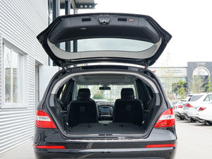 2017R 320 4MATIC ̄ذ g