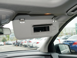 2017R 320 4MATIC ̄ذ g