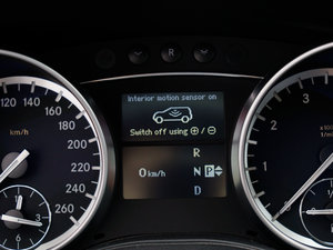 2017R 320 4MATIC ̄ذ п؅^