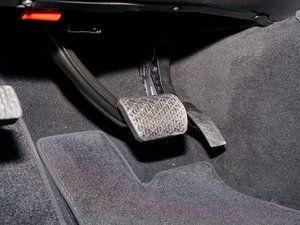 2017R 320 4MATIC ̄ذ п؅^