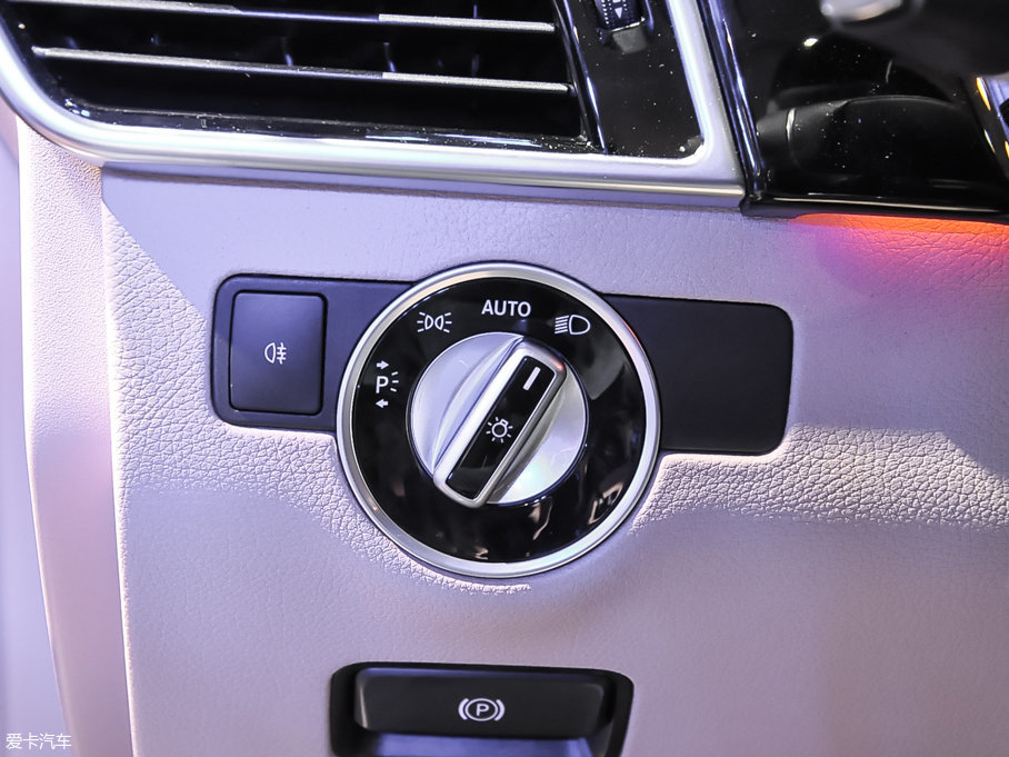 2017YGLECoupe GLE 500 4MATIC