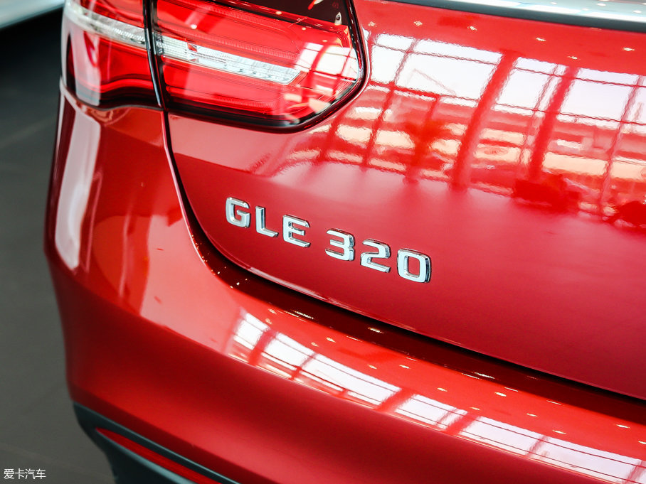 2017YGLECoupe GLE 320 4MATIC