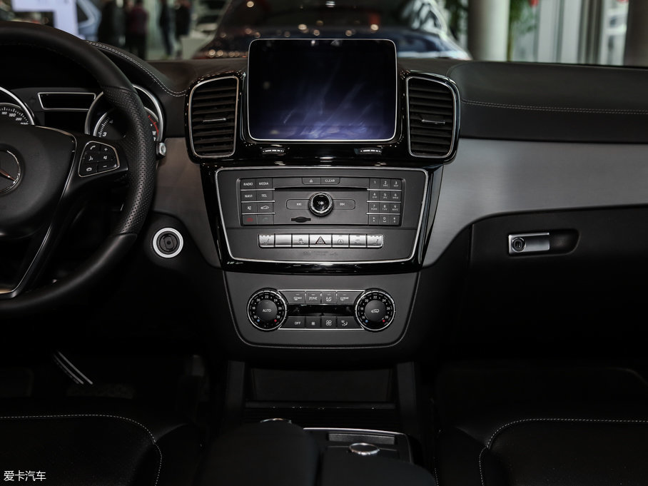 2017YGLECoupe GLE 320 4MATIC