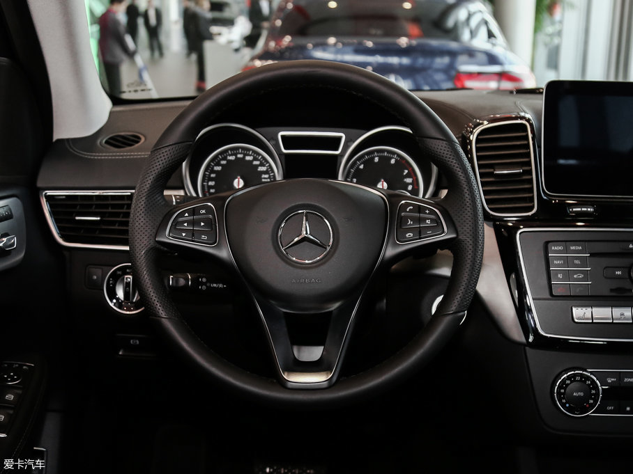 2017YGLECoupe GLE 320 4MATIC