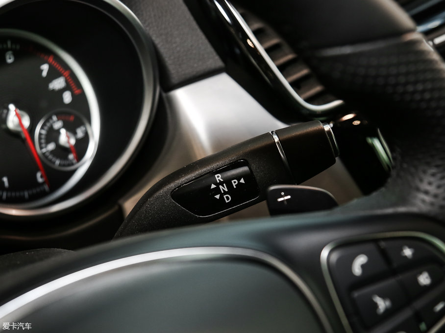 2017YGLECoupe GLE 320 4MATIC