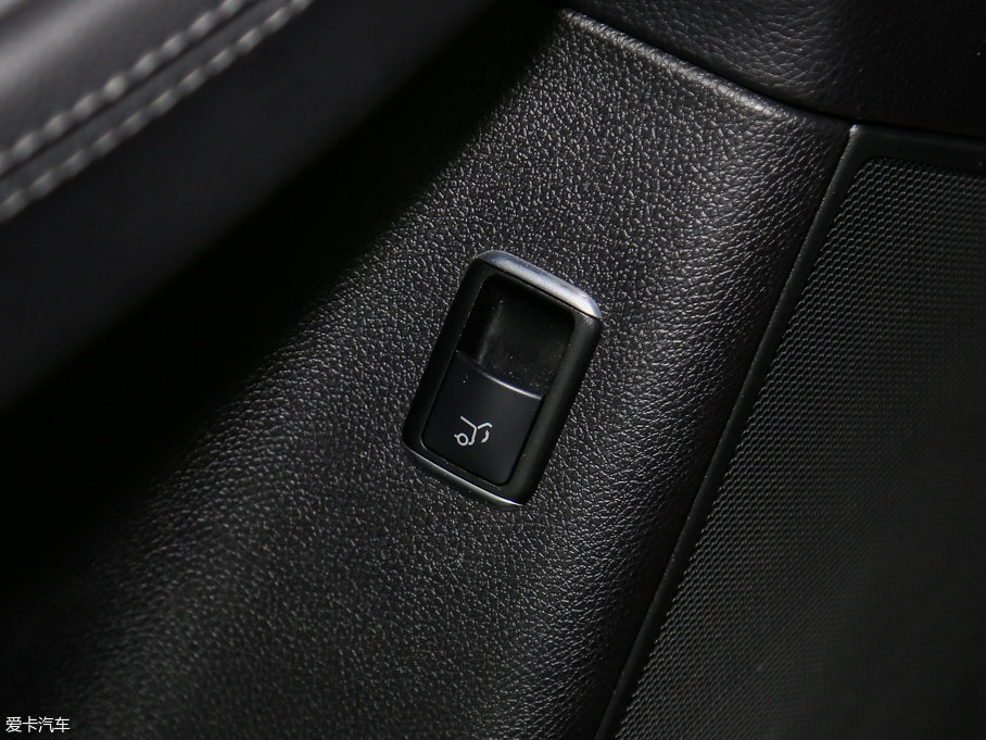 2017YGLECoupe GLE 320 4MATIC