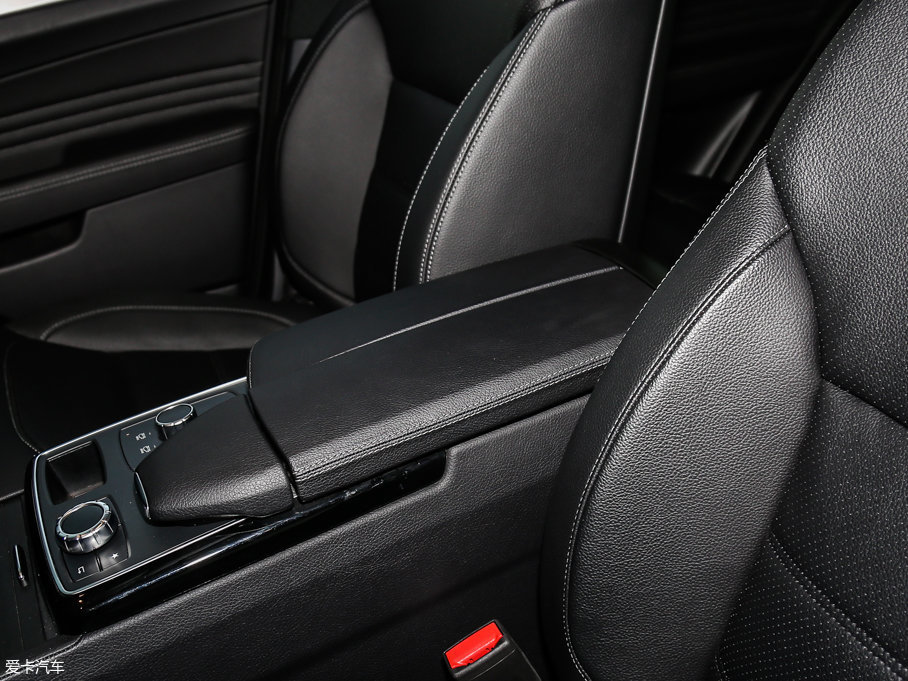 2017YGLECoupe GLE 320 4MATIC