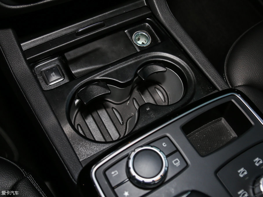 2017YGLECoupe GLE 320 4MATIC