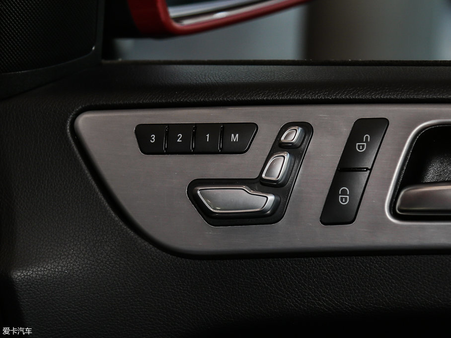 2017YGLECoupe GLE 320 4MATIC