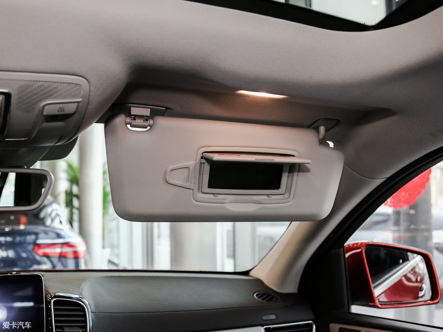 2017YGLECoupe GLE 320 4MATIC