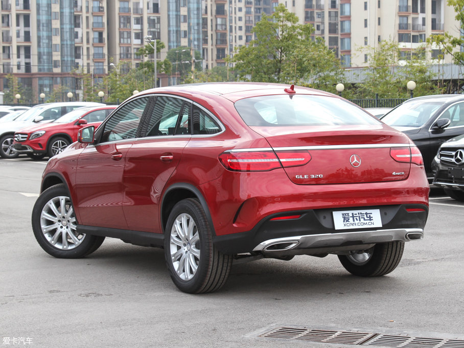 2017YGLECoupe GLE 320 4MATIC