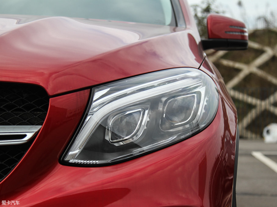 2017YGLECoupe GLE 320 4MATIC