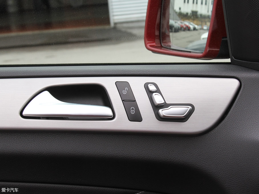 2017YGLECoupe GLE 320 4MATIC