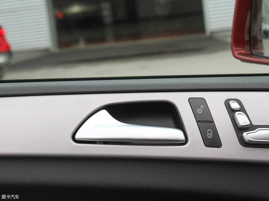 2017YGLECoupe GLE 320 4MATIC