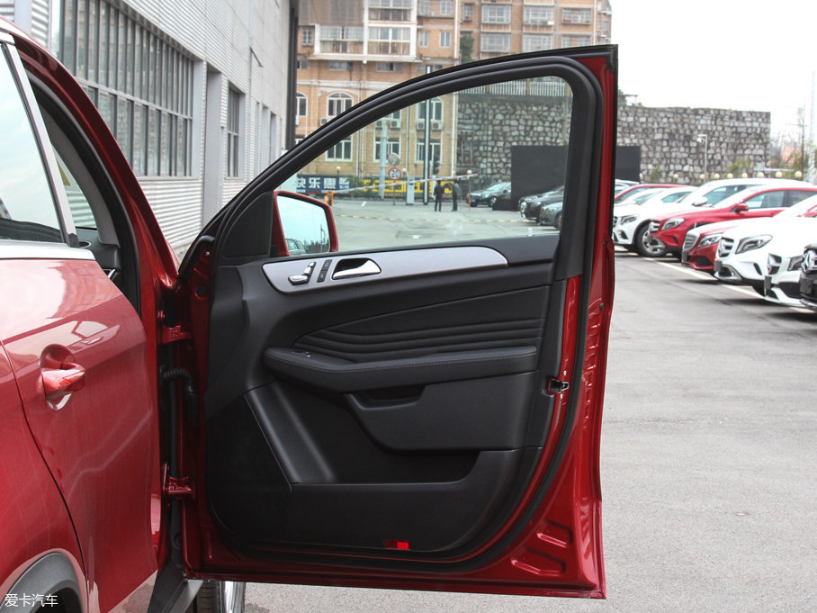 2017YGLECoupe GLE 320 4MATIC