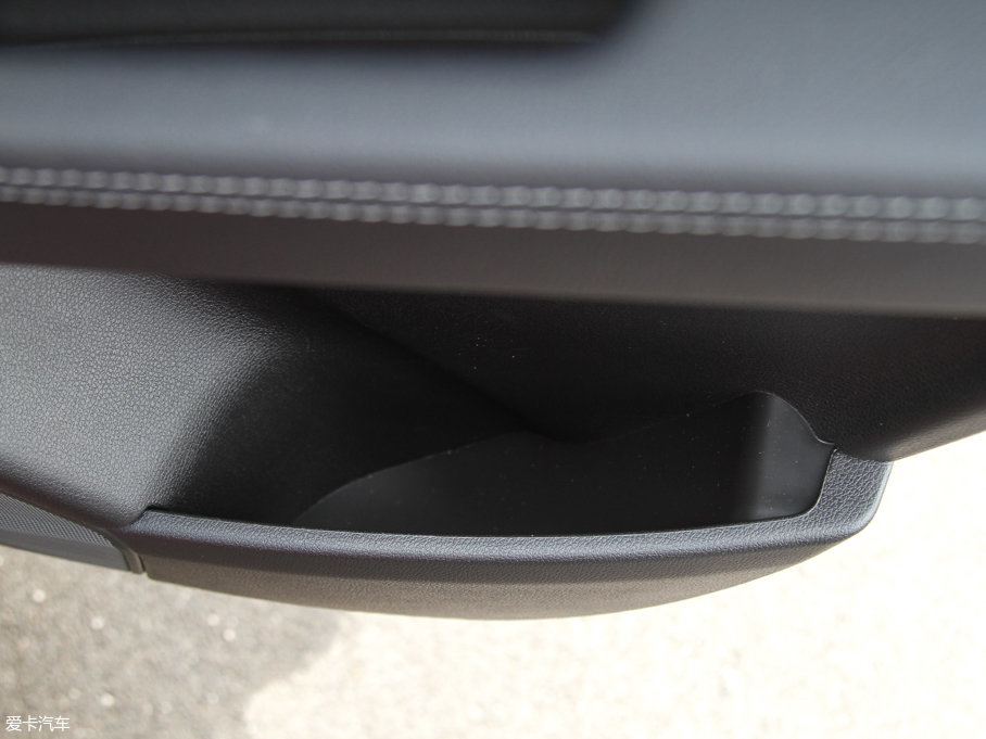 2017YGLECoupe GLE 320 4MATIC