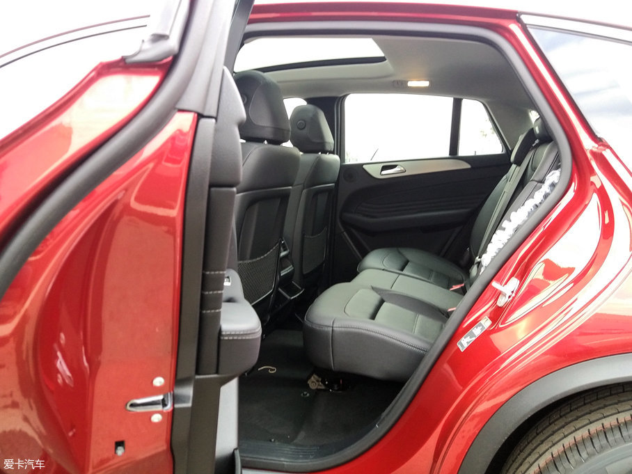 2017YGLECoupe GLE 320 4MATIC