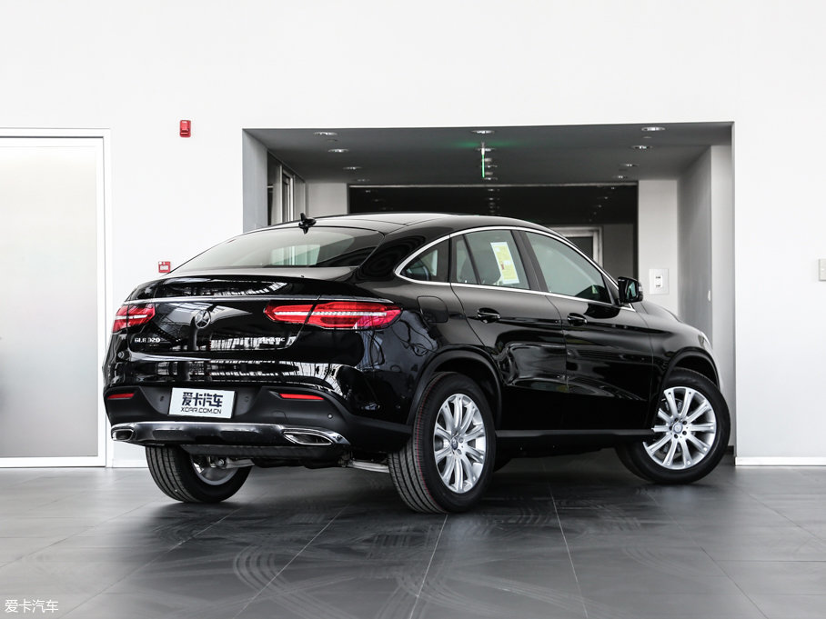 2017YGLECoupe GLE 320 4MATIC