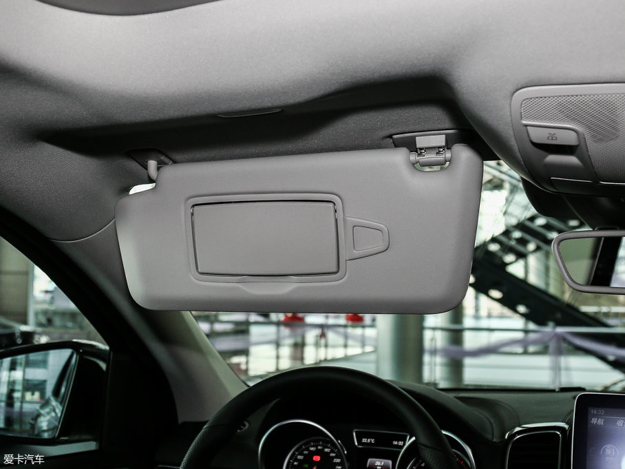 2017YGLECoupe GLE 320 4MATIC