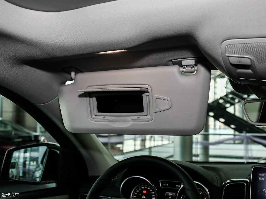 2017YGLECoupe GLE 320 4MATIC