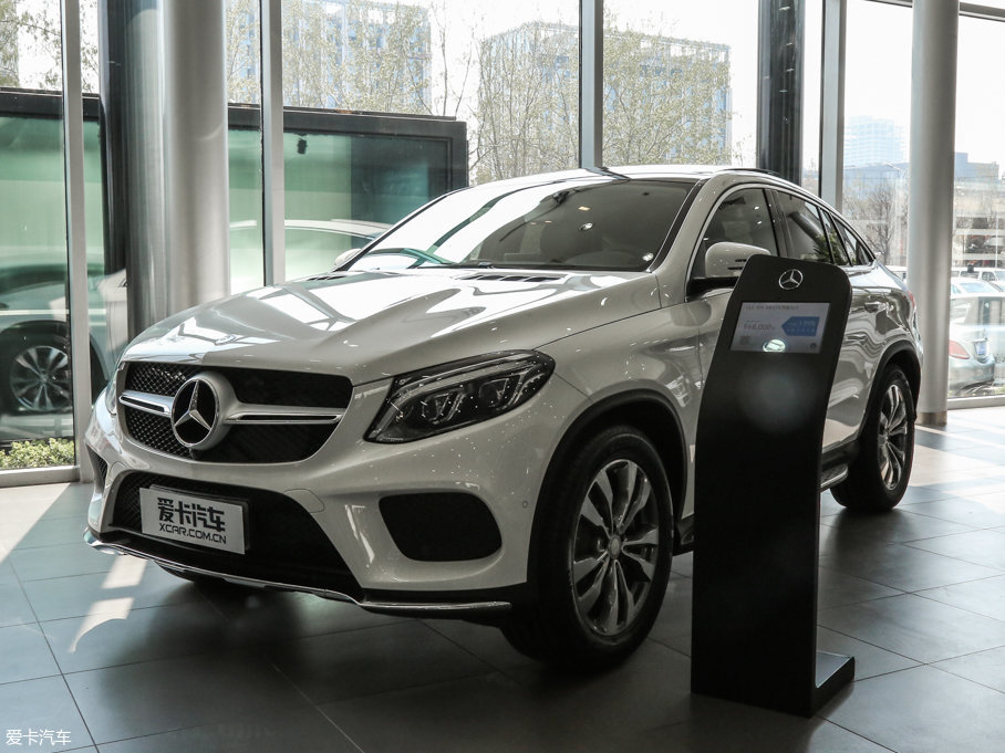 2017YGLECoupe GLE 400 4MATIC