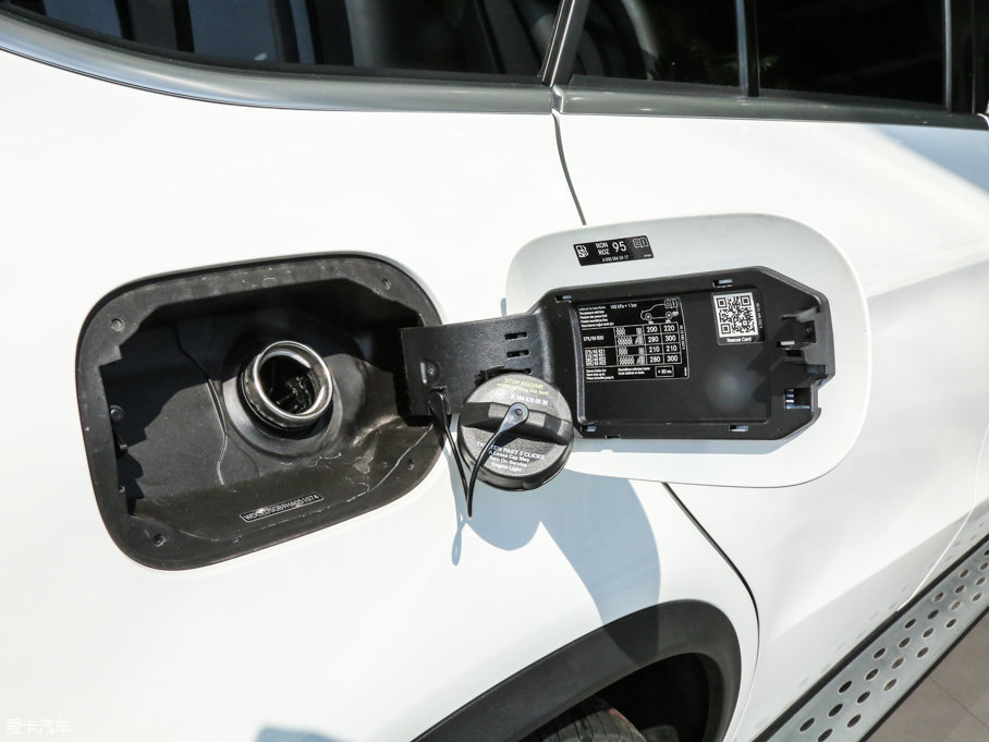 2017YGLECoupe GLE 400 4MATIC